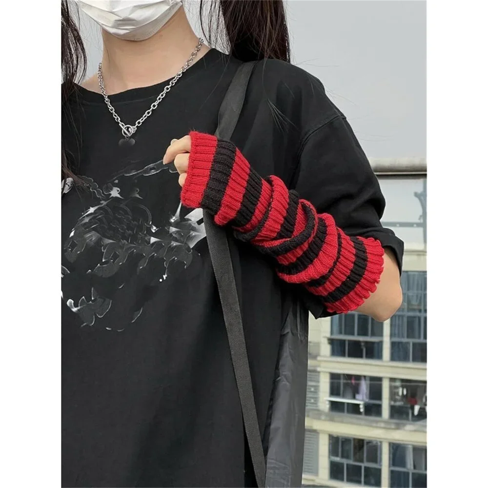 Goth Arm Warmers Y2K Arm Sleeves Fingerless Gloves for Women Black Red